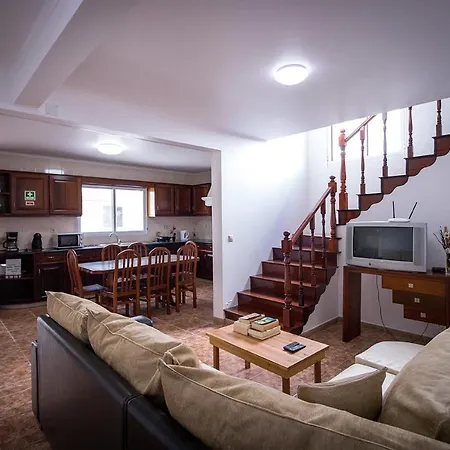 Ponta Delgada 2 * Arrifes